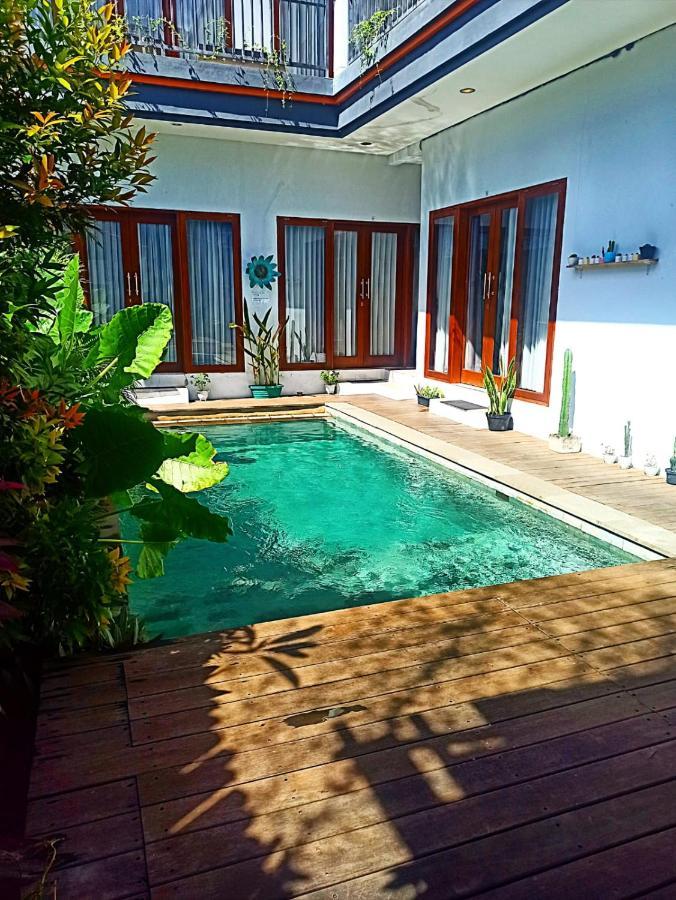 Loka Anyar Guest House Kerobokan Екстериор снимка
